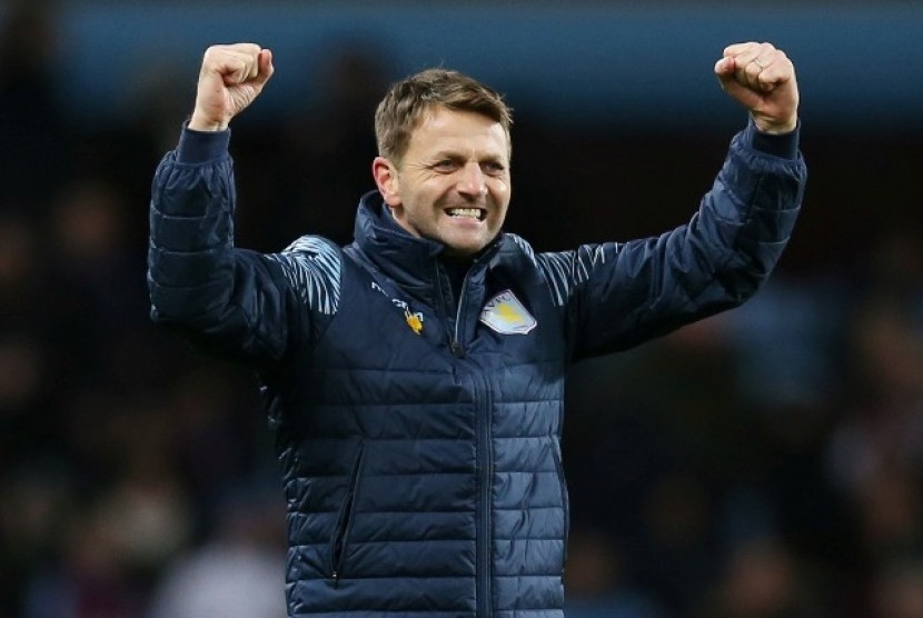 Tim Sherwood meluapkan kegembiraan usai meraih kemenangan pertama bersama Villa