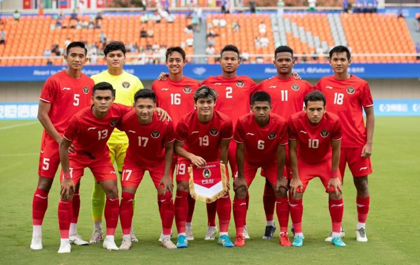 Timnas Indonesia U-24 saat melawan China Taipei U-24 di Asian Games Hangzhou. Timnas U-24 akan melawan Uzbekistan. 