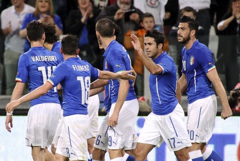 Timnas Italia dalam laga persahabatan melawan Inggris