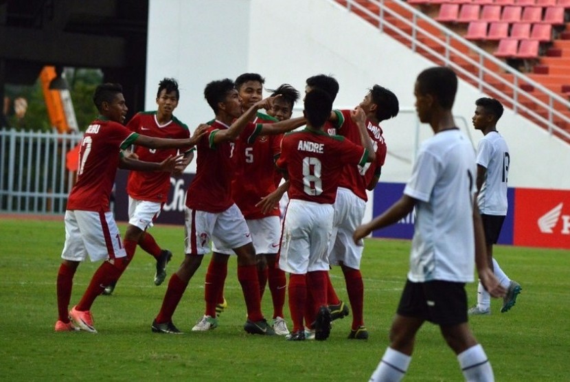 Timnas U-16 saat merayakan gol ke gawang Timor Leste U-16 pada laga kualifikasi Piala Asia U-16.