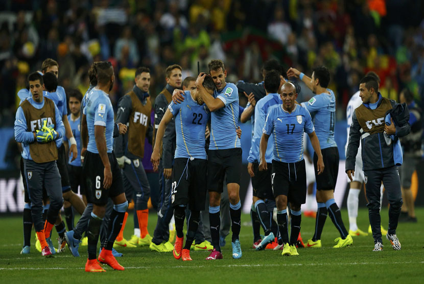 Timnas Uruguay merayakan keberhasilan lolos ke putaran final Piala Dunia 2022 Qatar.