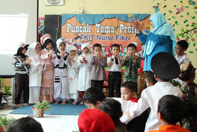 TKIT Nurul Fikri menggelar kegiatan puncak tema profesi, Jumat (19/10).