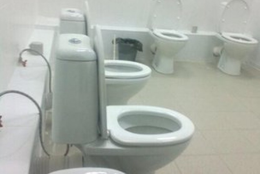 Toilet kembar