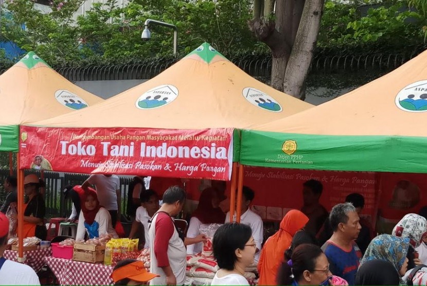Toko tani Indonesia.