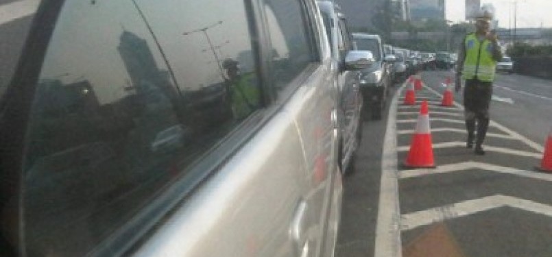 Tol Dalam Kota dilaporkan pagi ini, Rabu (21/3) padat merayap.