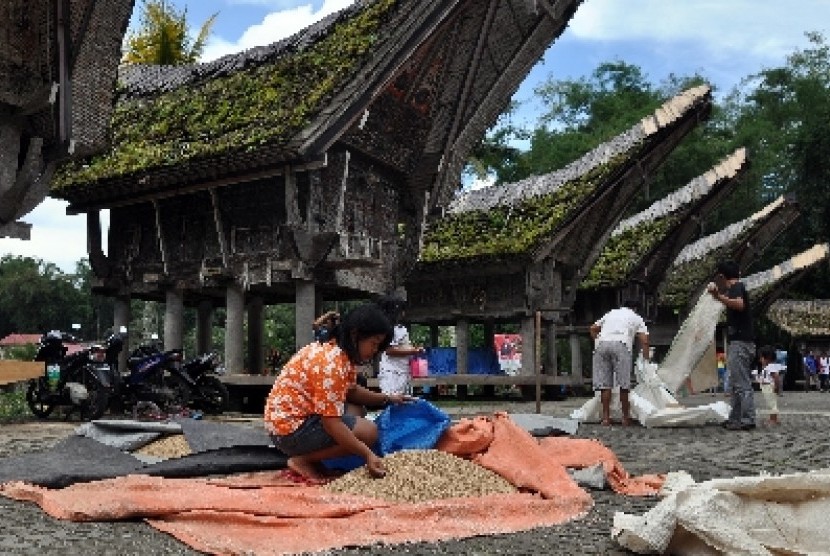 Tongkonan di Desa Kete Kesu, Toraja.