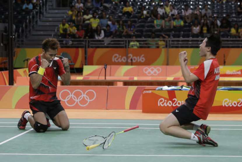 Tontowi Ahmad dan Liliyana Natsir memastikan posisi di final Olimpiade Rio 2016 nomor ganda campuran. 