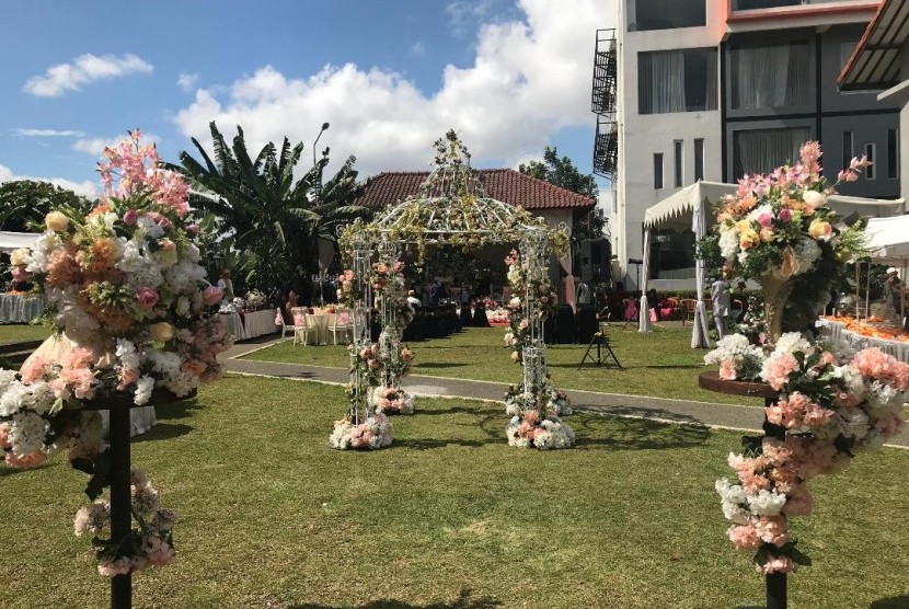 Topas Galeria Hotel Persembahkan Sakura Wedding