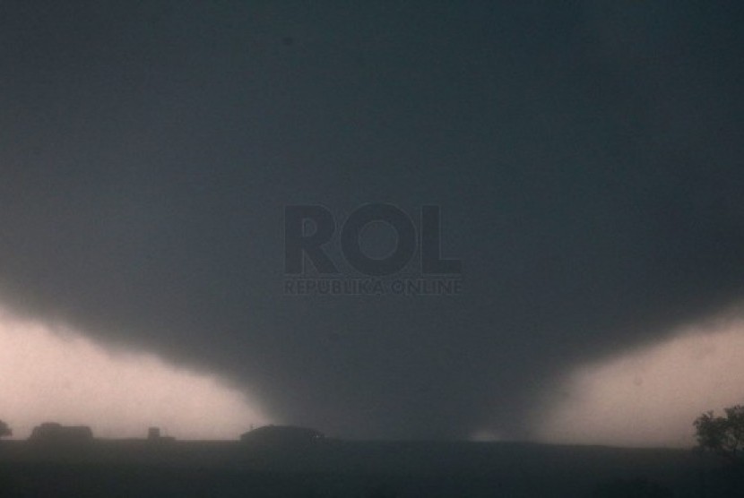 Badai Tornado (AP/Chris Machis))