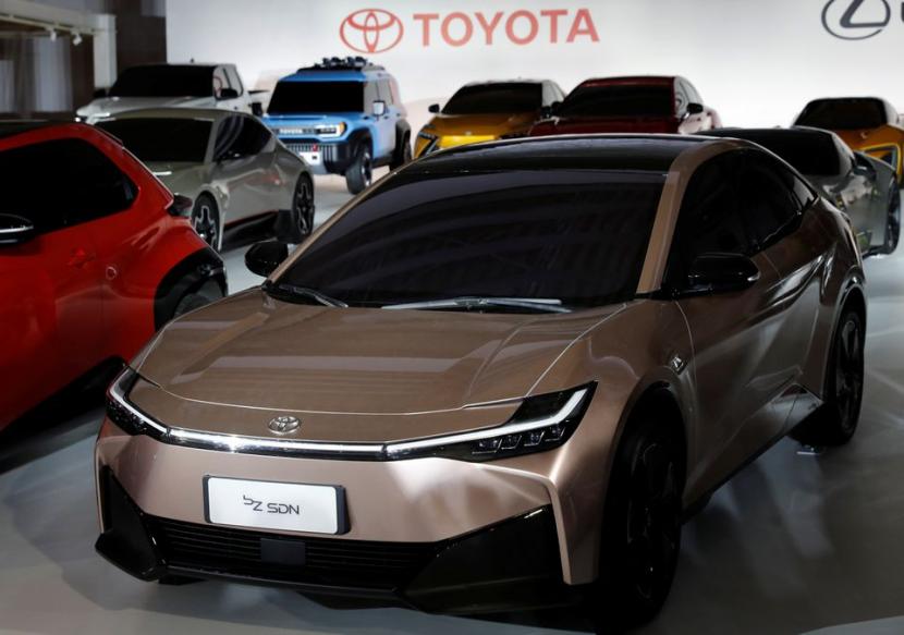 Toyota menargetkan memproduksi 10 model baru mobil listrik dalam tiga tahun ke depan. Foto ilustrasi