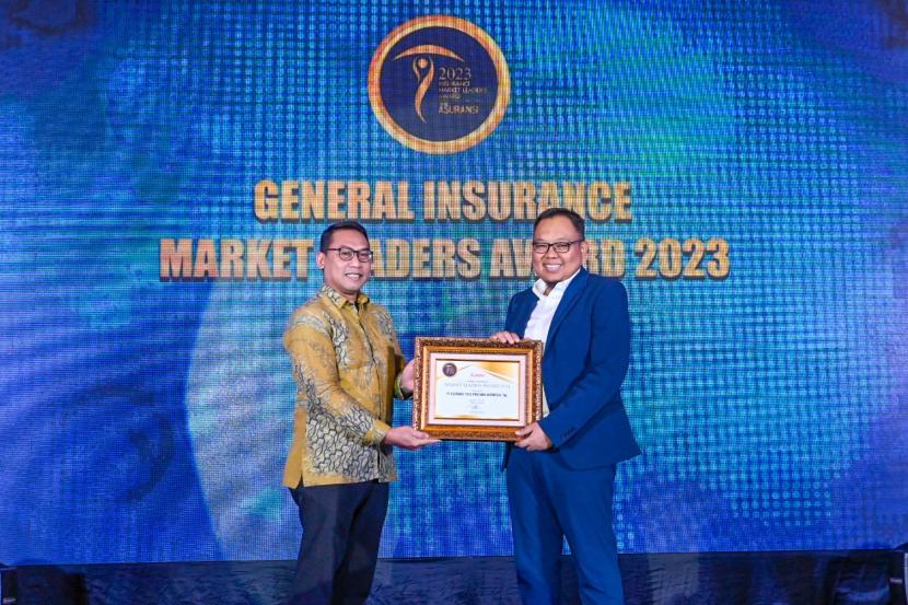 Tugu Insurance berhasil meraih Insurance Market Leaders Award 2023 kategori General Insurance dari Media Asuransi.