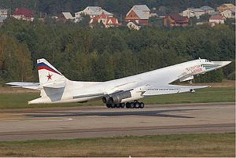 Tupolev TU-160, a Russian strategic bomber (illustration)