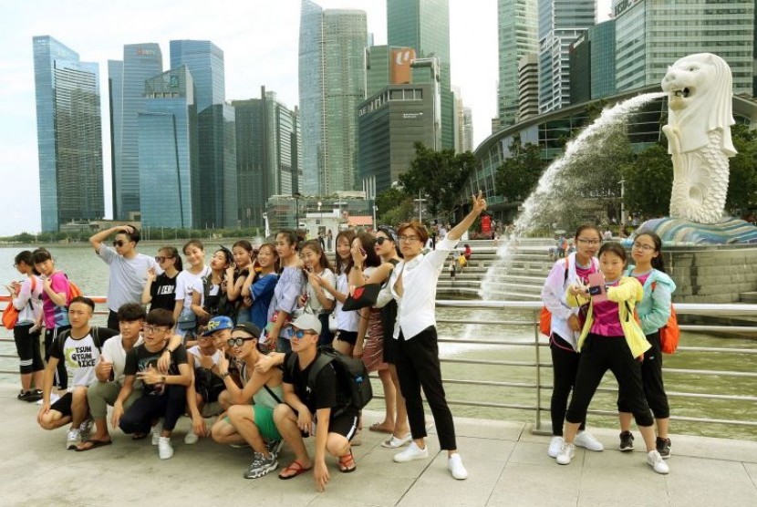Turis Cina di Singapura.