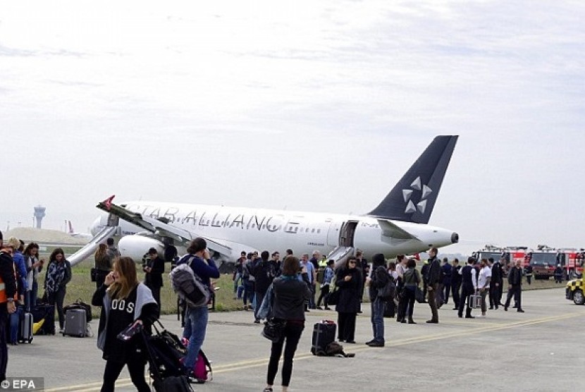 Turkish Airlines mendarat darurat