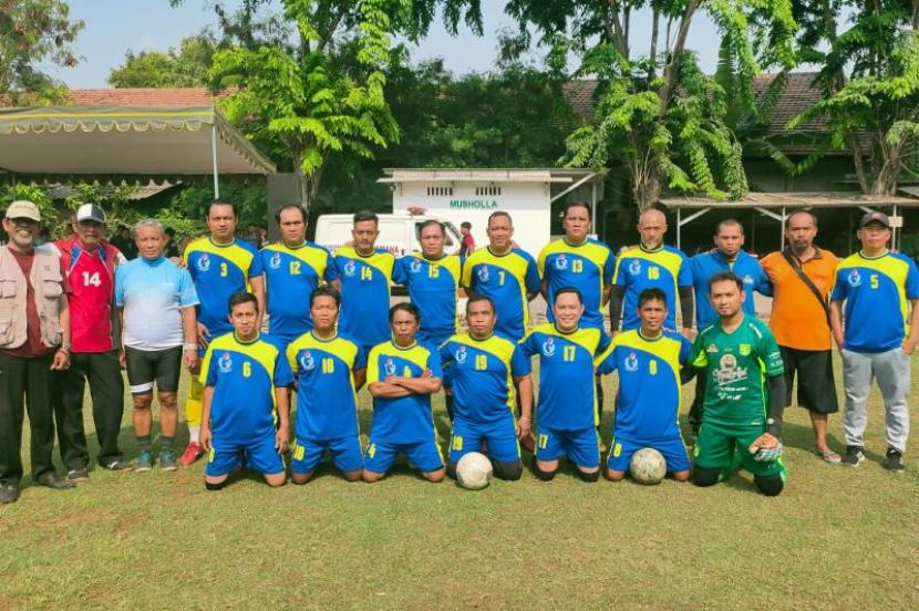 Turnamen mini soccer digelar di Kota Surabaya dalam rangka menyemarakkan peringatan Hari Santri Nasional (HSN) 2023.