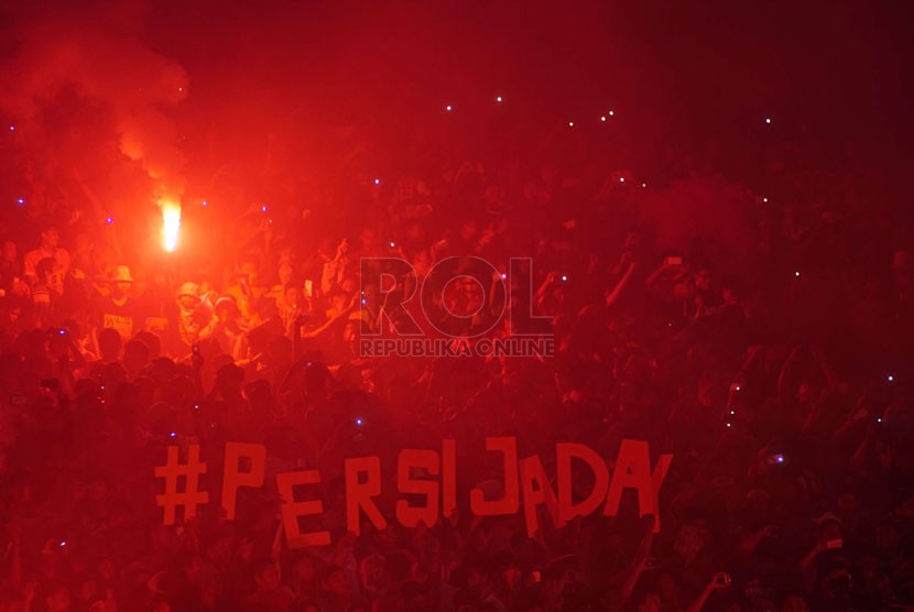 Turnamen pramusim Trofeo Persija 2015 di Stadion Utama Gelora Bung Karno, Senayan, Jakarta, Ahad (11/1). (Republika/Yogi Ardhi)