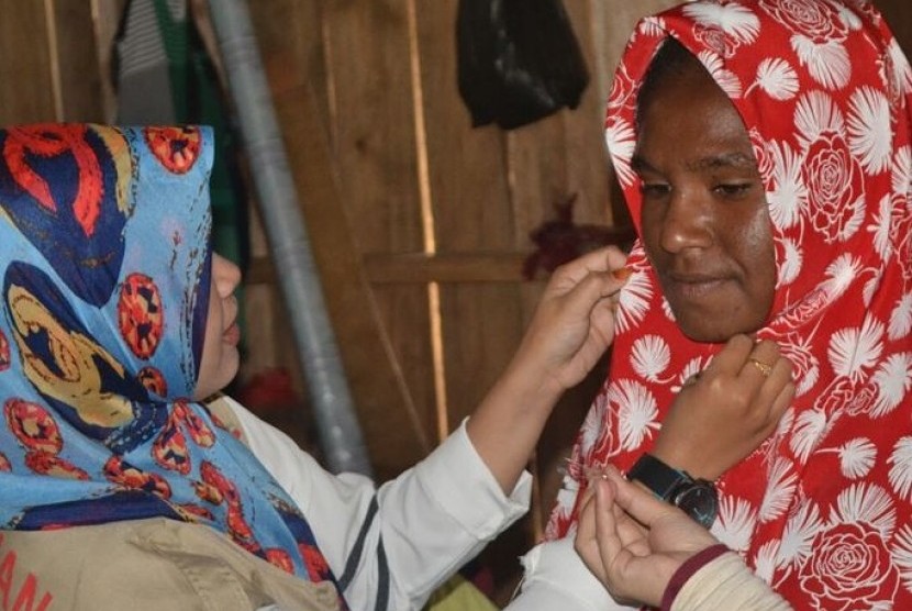 Tutorial Hijab Mama Papua