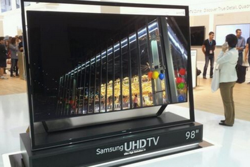 TV Samsung UHD 98 Inci.