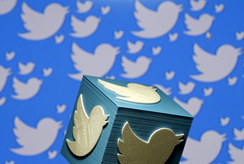 Twitter. Twitter bekerja pada fitur yang memungkinkan banyak pengguna untuk menulis tweet bersama, yang disebut sebagai Kolaborasi.