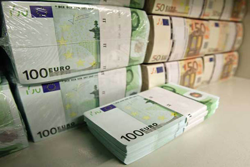 Italia akan beri pinjaman ke Ukraina untuk membantu membayar berbagai tagihan. (Ilustrasi)