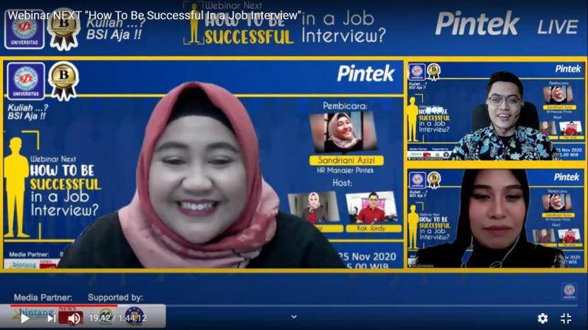UBSI bersama Pintek menggelar webinar tentang trik sukses mengikuti wawancara kerja.
