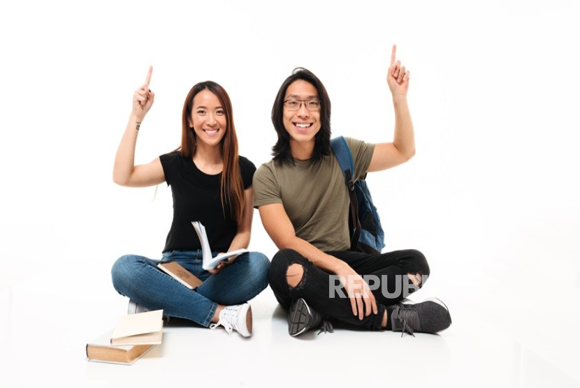 UBSI mengambil peran untuk mereka yang tak bisa kuliah pagi dengan menyediakan pilihan kelas malam. 