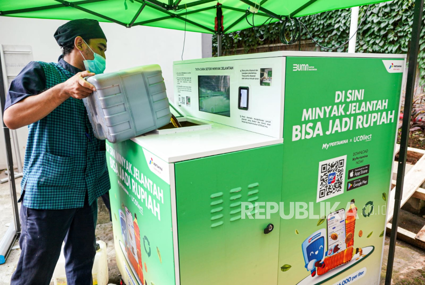 UCollect Box tempat pengumpulan minyak jelantah milik Pertamina