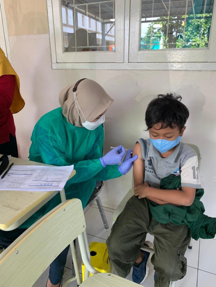 UID dan Gajah Tunggal Vaksinasi Anak 6-11 Tahun di Tangerang 