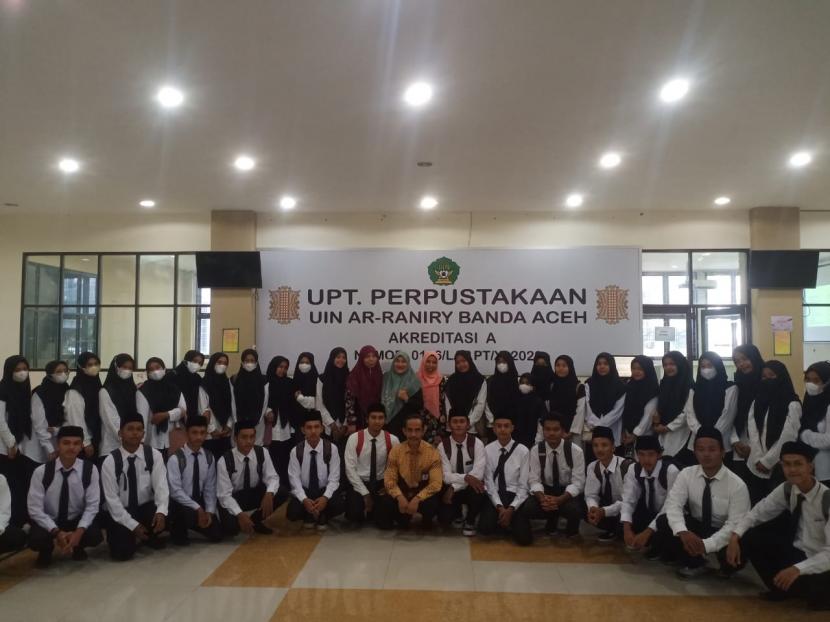 UIN  Ar-Raniry Banda Aceh melalui UPT Perpustakaan menggelar kegiatan orientasi perpustakaan untuk mahasiswa baru  semester ganjil tahun akademik 2022/2023, tanggal  18-20 Agustus 2022.