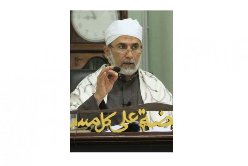 Ulama besar dari Universitas Al-Azhar, Kairo, Mesir, Maulana Syekh Yusri Rusydi Sayyid Jabr Al-Hasani 