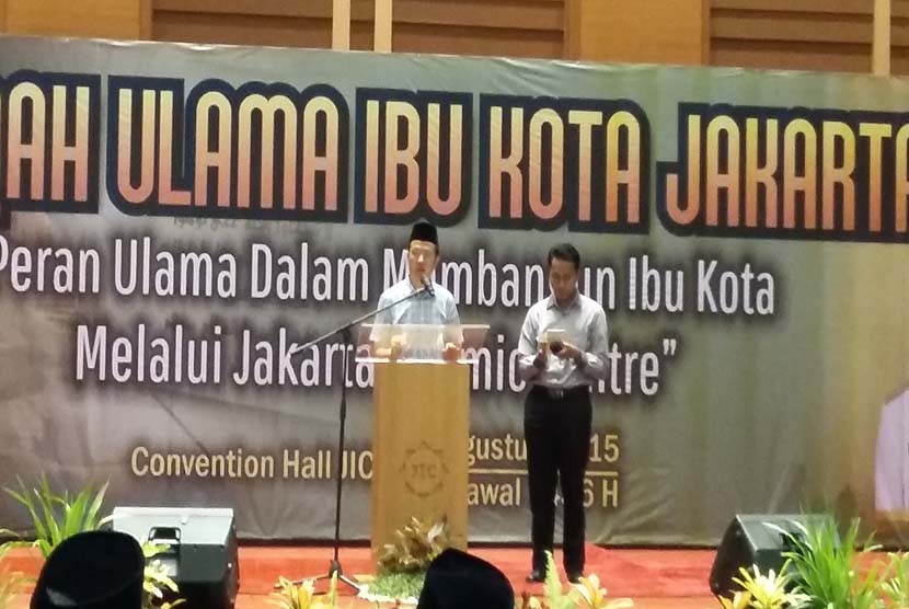 Ulama dari Cina, Syekh Abu Bakar, tampil pada Halaqah Ulama Ibukota Jakarta, di Convention Hall Jakarta Islamic Centre (JIC) Jakarta, Rabu (12/8).