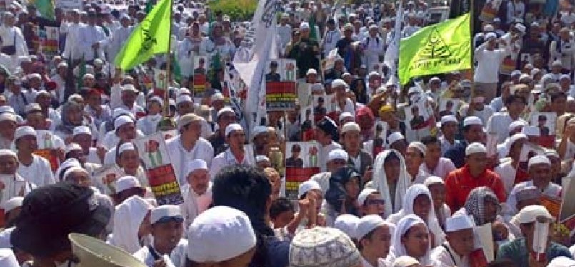 Umat Islam yang tengah mengikuti ceramah, ilustrasi
