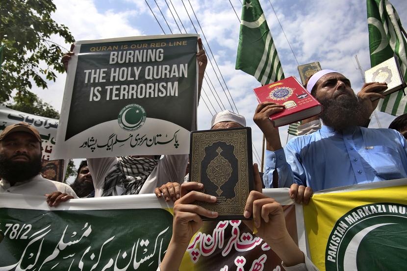  Umat Muslim di sejumlah wilayah di Pakistan menggelar unjuk rasa bertema 