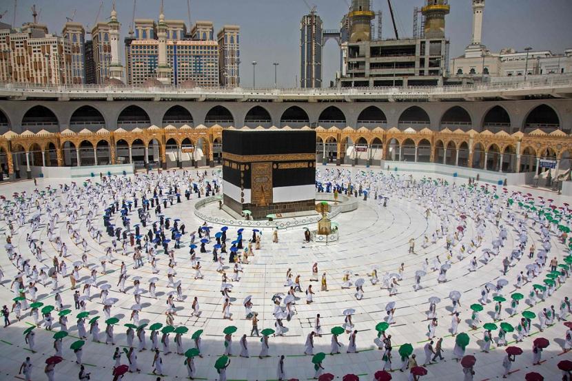 Hanya Jamaah Umroh Tervaksin yang Boleh Masuk Makkah. Foto:  Umroh masa pandemi