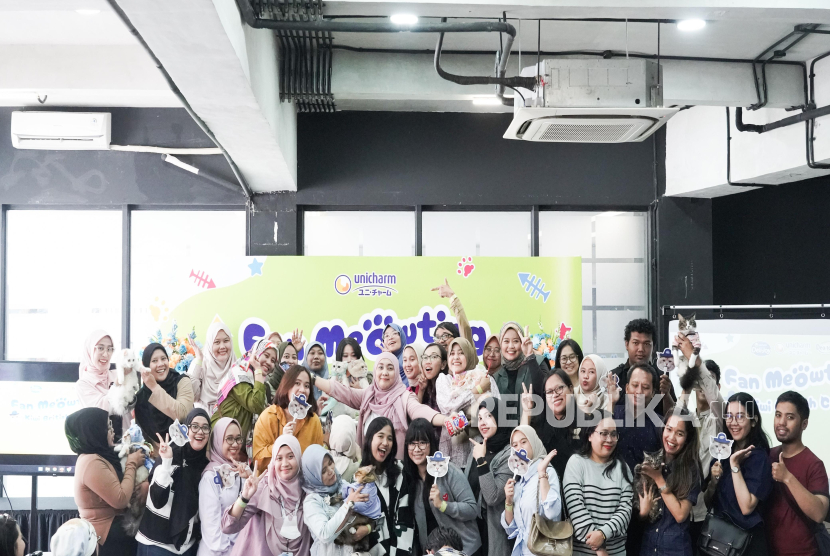 Uni-Charm Indonesia Tbk (Unicharm) melalui lini bisnisnya Uni-Charm Pet Indonesia, menggelar acara Kiwi British Cat Fan Meowting yang berlangsung di Mantra Space, Jakarta, Sabtu (14/6/2025).