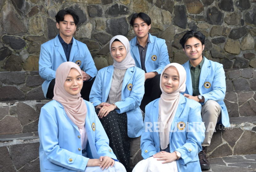 Unisba membuka pendaftaran mahasiswa baru 15-28 Agustus 2025, Keunggulan Unsiba tak hanya pada mutu akademik, juga pada integrasi keislaman dalam setiap proses pendidikan. 