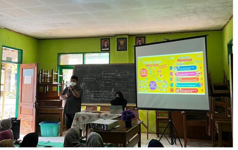 Unisba menggelar PKM hasil kerja sama antara tim pengabdi dengan para tokoh masyarakat Kampung Girihieum yang difasilitasi oleh tokoh masyarakat. 
