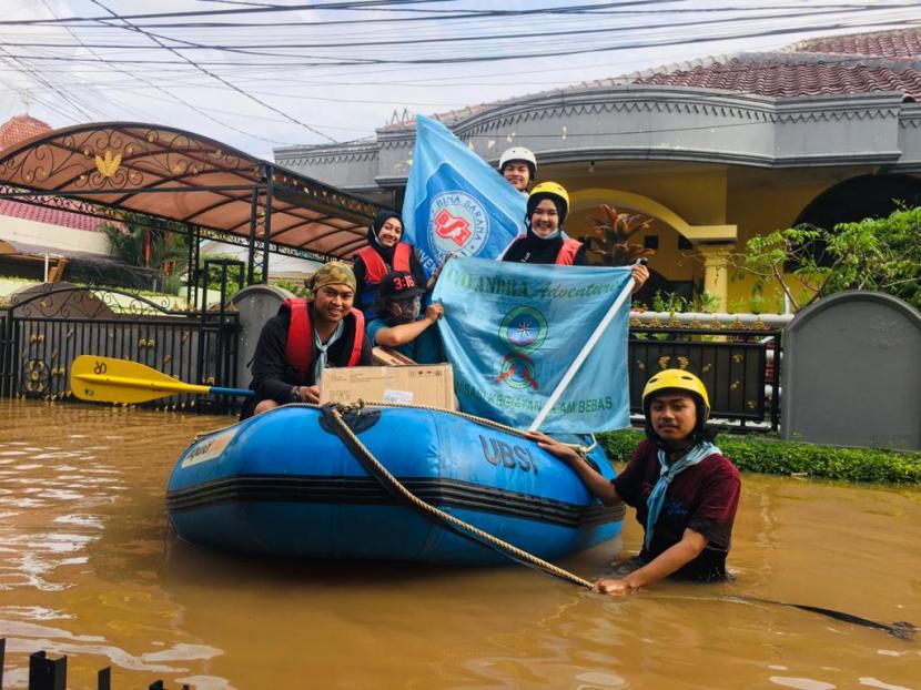 Bencana Banjir di daerah Cipinang Melayu, Makasar, Jakarta Timur