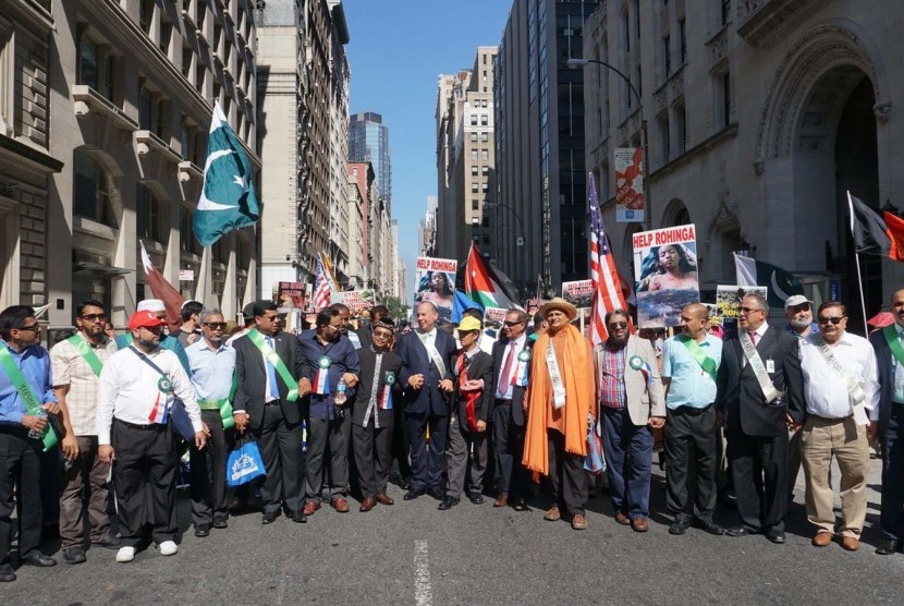 United American Muslim Day Parade staged in Manhattan on Sunday (September 24).