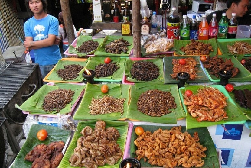 United Nations Food and Agriculture Organization (FAO) shows insects for sale at a market in Chiang Mai, Thailand. 