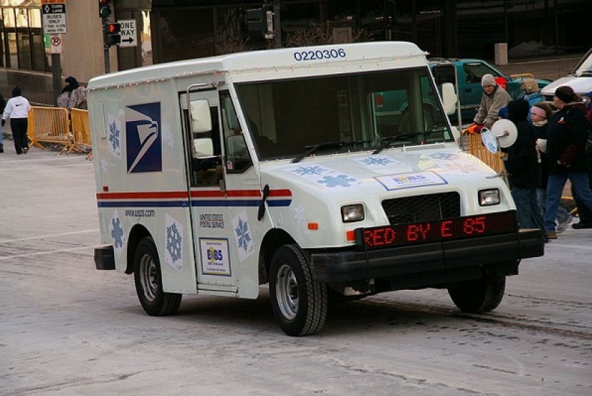 United States Postal Service vehicle is running on E85 (ethanol fuel blend 85 percent), a 