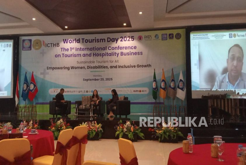 Universitas Bina Sarana Informatika (UBSI) dikenal sebagai Kampus Digital Kreatif sukses menyelenggarakan The 1st International Conference on Tourism and Hospitality Business (ICTHB) 2025 di UBSI Kampus Kaliabang, Bekasi Senin (29/9/2025).