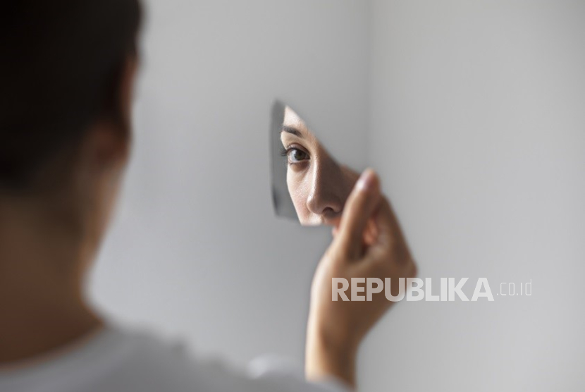 Universitas Bina Sarana Informatika (UBSI) berkomitmen tidak hanya mengedepankan aspek akademik, tetapi juga mengembangkan potensi pribadi mahasiswa secara menyeluruh.