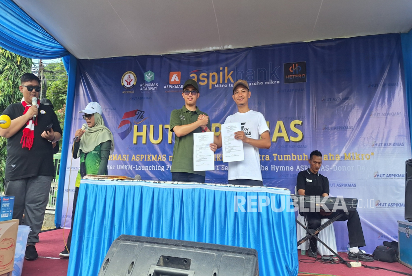 Universitas Bina Sarana Informatika (UBSI) kampus Purwokerto berpartisipasi dalam perayaan Hari Ulang Tahun ke-5 Asosiasi Pengusaha Mikro, Kecil dan Menengah Kabupaten Banyumas (Aspikmas).