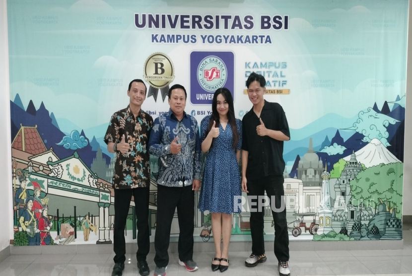 Universitas Bina Sarana Informatika (UBSI) Kampus Yogyakarta menjajaki kerja sama bersama PT MIDTOU, perusahaan yang bergerak di bidang keuangan dan teknologi untuk menciptakan lulusan yang tidak hanya cerdas secara akademik, tetapi juga siap bersaing di lapangan.