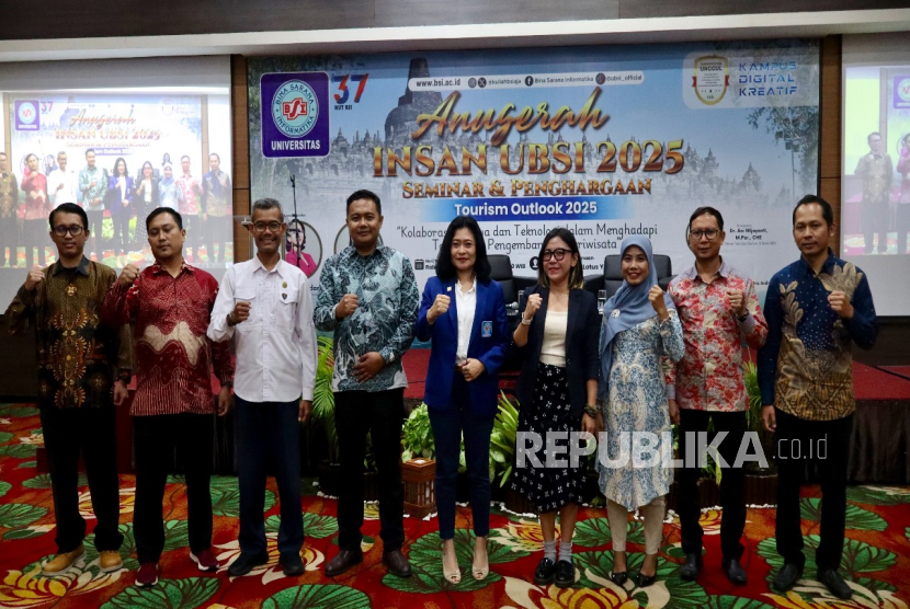 Universitas Bina Sarana Informatika (UBSI) Kampus Yogyakarta sukses menggelar Seminar Tourism Outlook 2025 pada Rabu, 19 Februari 2025, di Hotel Crystal Lotus Yogyakarta.