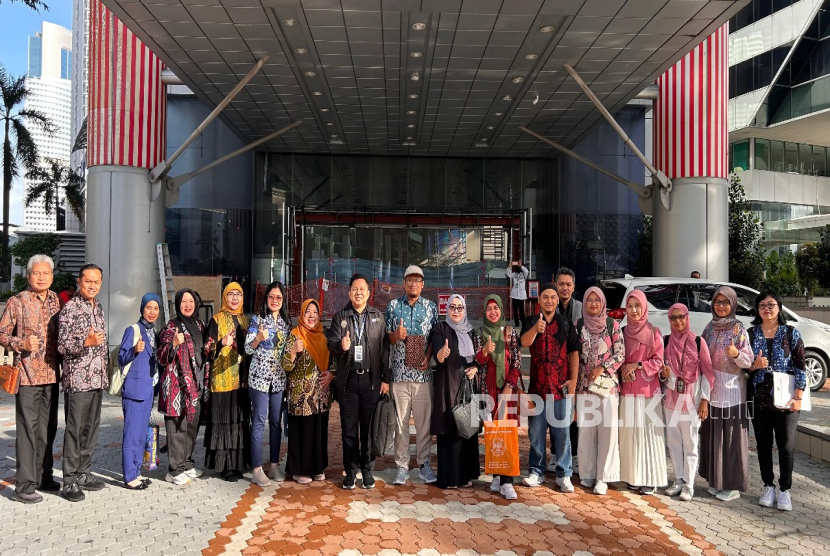 Universitas Bina Sarana Informatika (UBSI) menjalin kerja sama strategis dengan Universiti Kuala Lumpur (UniKL), Malaysia.