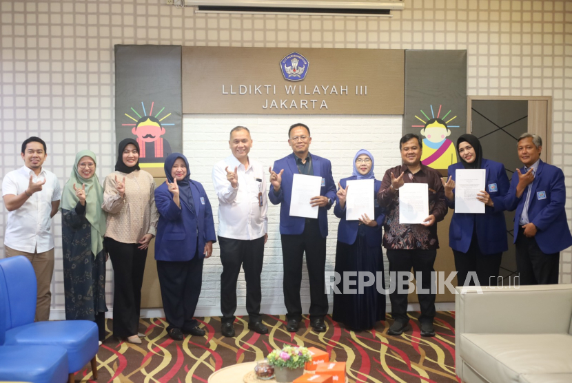 Universitas Bina Sarana Informatika (UBSI) resmi menerima Surat Keputusan (SK) izin pembukaan 6 program studi (Prodi) baru dari Lembaga Layanan Pendidikan Tinggi (LLDIKTI) Wilayah III. 