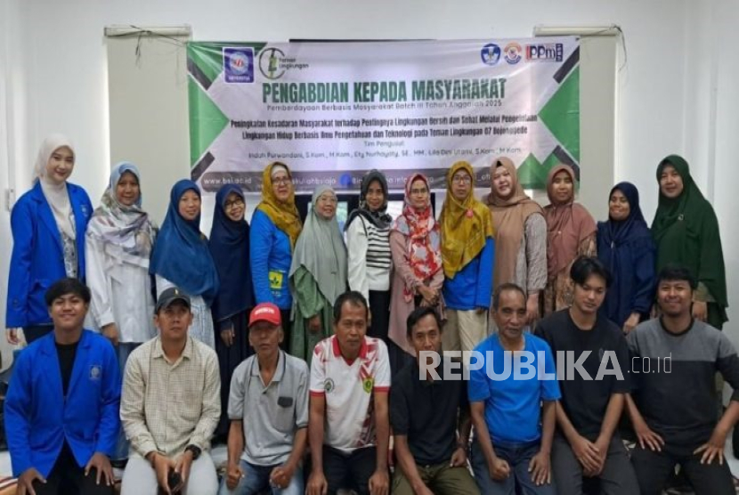 Universitas Bina Sarana Informatika (UBSI) sebagai Kampus Digital Kreatif, berkolaborasi dengan komunitas Teman Lingkungan 07 Bojonggede dalam program pengabdian masyarakat, Sabtu (20/9/2025).