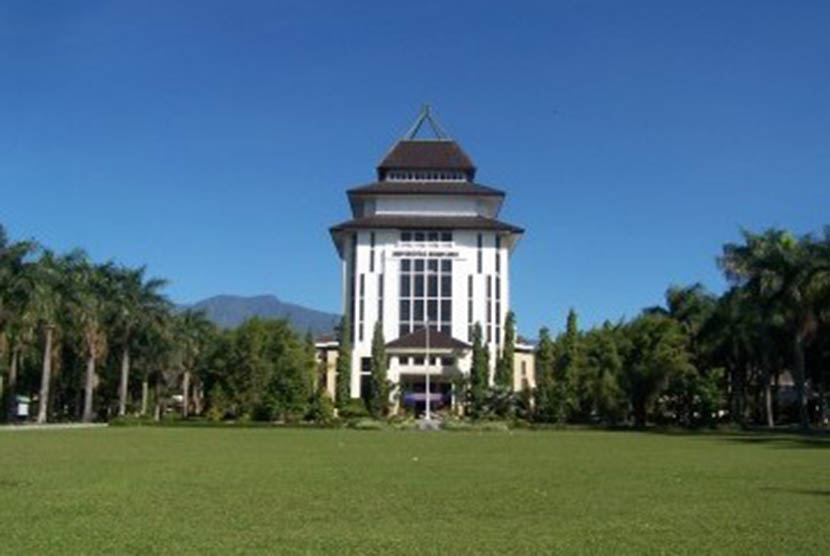 Universitas Brawijaya Luncurkan Program Dokar. Universitas Brawijaya